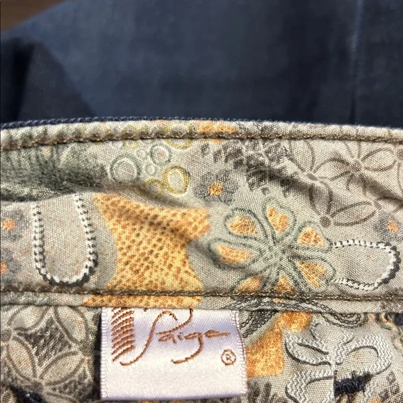 PAIGE High Rise Bell Canyon Flare Jeans - Picture 15 of 16